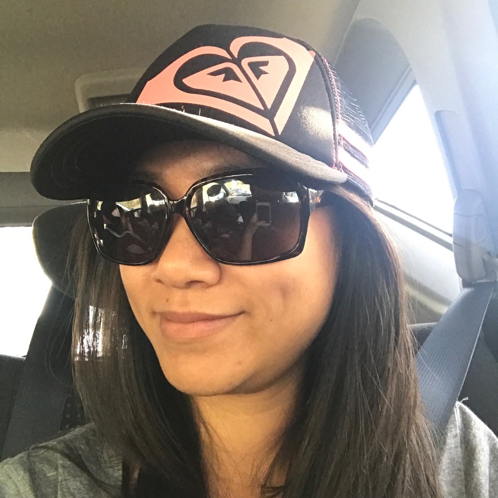 Meet your Posher, Angeline